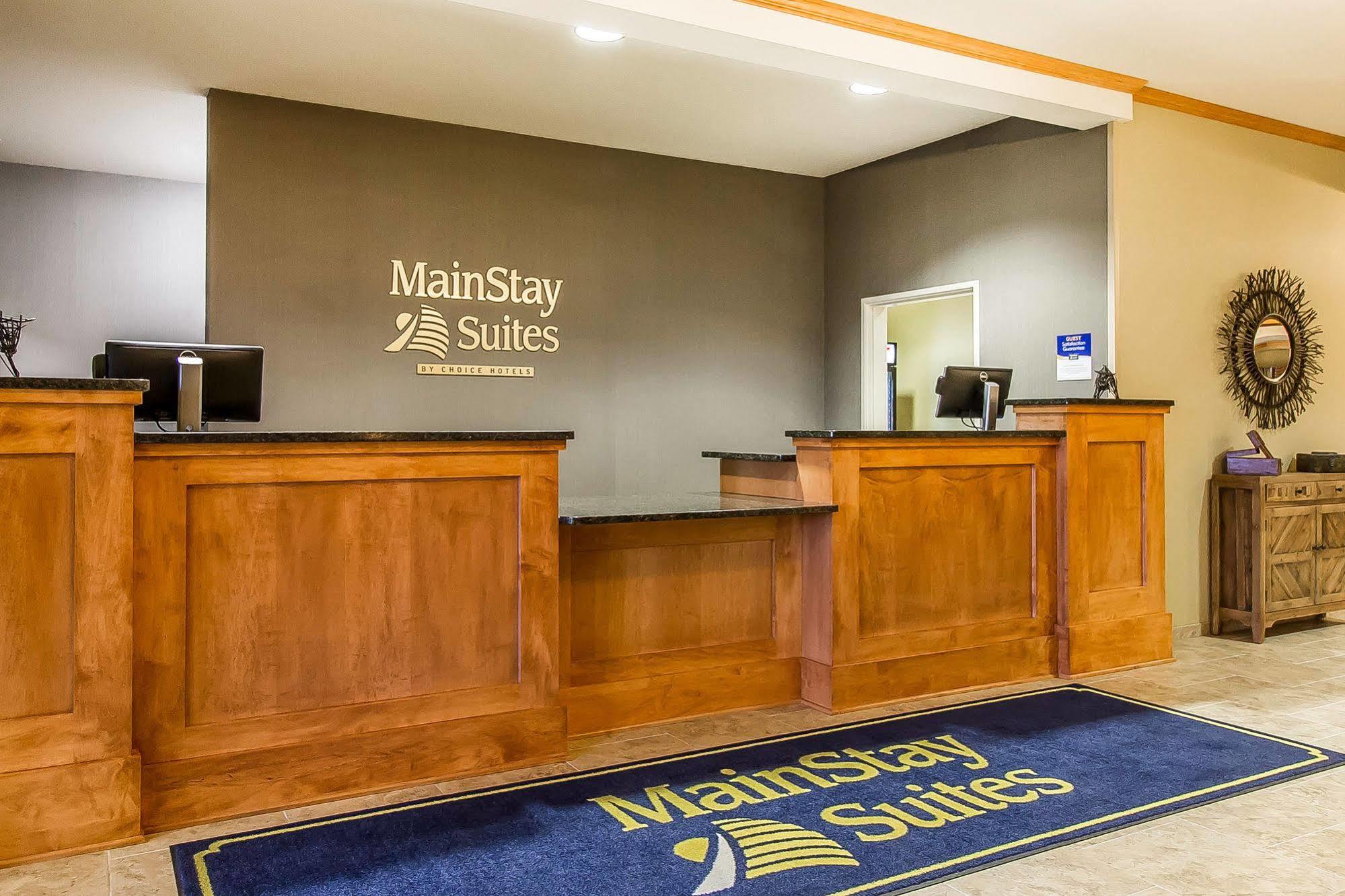 Mainstay Suites Stanley Ngoại thất bức ảnh