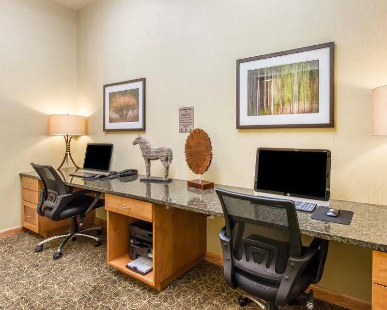 Mainstay Suites Stanley Ngoại thất bức ảnh
