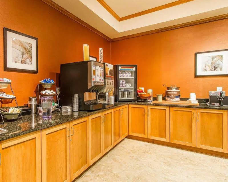 Mainstay Suites Stanley Ngoại thất bức ảnh