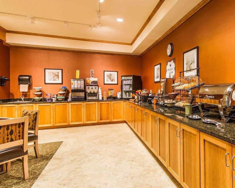 Mainstay Suites Stanley Ngoại thất bức ảnh