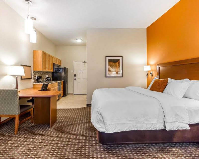 Mainstay Suites Stanley Ngoại thất bức ảnh
