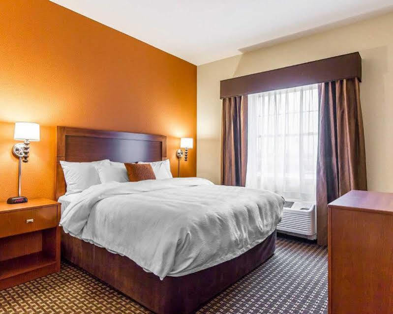 Mainstay Suites Stanley Ngoại thất bức ảnh
